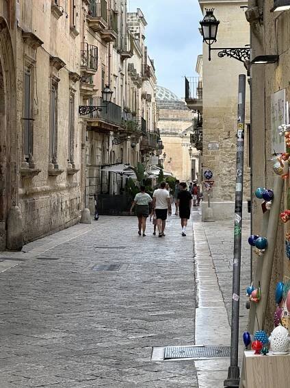 Introduction to the city of Lecce — Regions of Italy