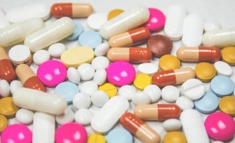 Tržby za léky na předpis loni vzrostly o 6 %, bez receptu o 12 %