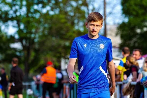 FORTUNA divize A, 25. kolo: FC Rokycany - SK SENCO Doubravka (na snímku fotbalisté ve žlutých dresech) 0:1.