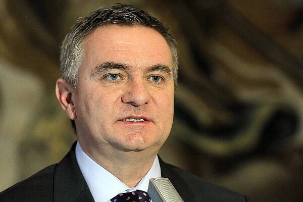 'Exkluzivní postavení' Mynáře. Hrad registr o majetku ani po verdiktu soudu nezřídí, nemá prý důvod
