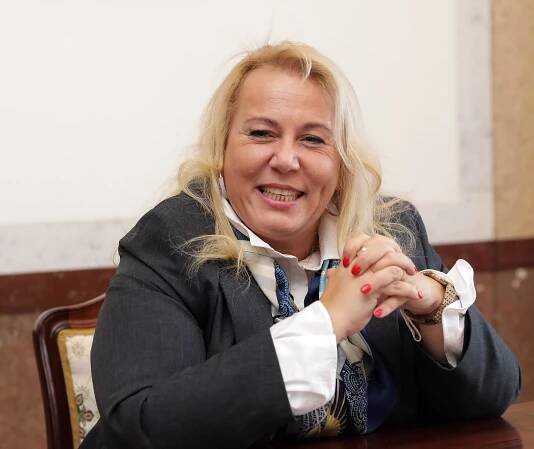 Ať obíhají papíry, ne lidé, slyšela ministryně Dostálová od starostů