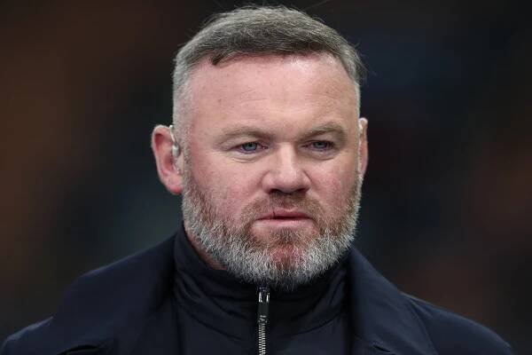 Wayne Rooney identifies the signing Man Utd must make before transfer deadline