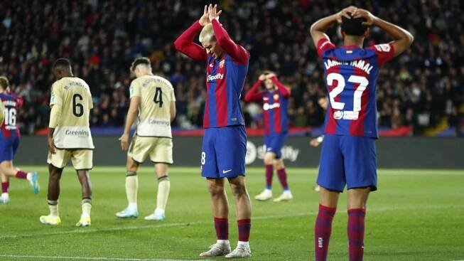 Barcelona - Granada 3:3, Barcelona doma opět ztratila, za Realem už zaostává o deset bodů - Sport.cz