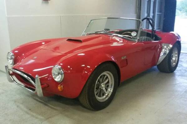 1984_AC_Cobra_MKIV_Red