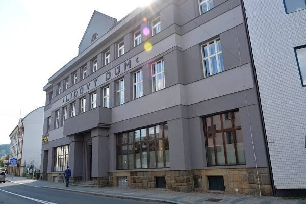 Vsetín po více než dvaceti letech vyhrál spor o Lidový dům