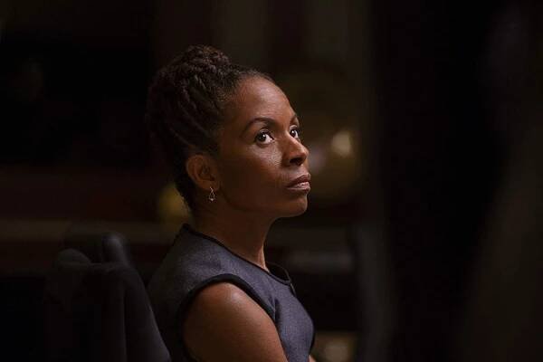 The First - What's Needed - Z filmu - LisaGay Hamilton