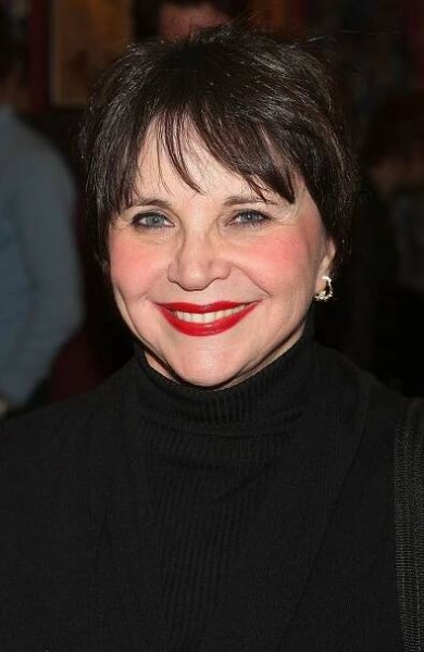 NEW YORK - JANUARY 04: Actress Cindy Williams poses for a photo during the unveiling of Bob Saget's portrait at Sardi's Restaurant in honor of his role in 