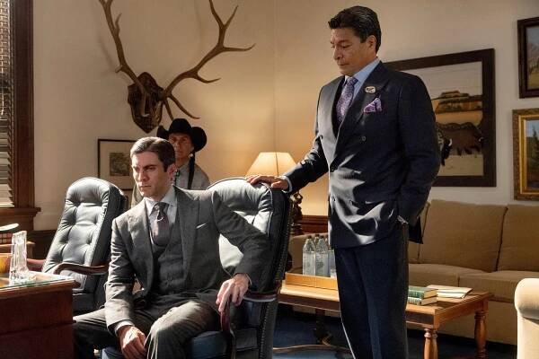 Yellowstone - Pach zoufalství - Z filmu - Wes Bentley, Gil Birmingham