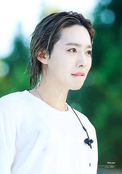 Kim Jin-woo (musician)