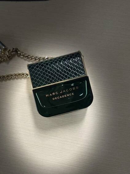 Decadence Marc Jacobs pro ženy