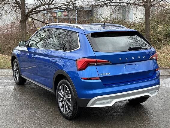 Škoda Kamiq 1.5TSi DSG Scoutline PLUS Bi-LED ACC EL.KUFR MuFu KAMERA+PDC P/Z 2Z.KLIMA KESSY ALU17" | LB Automobile