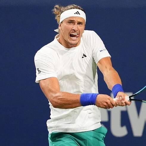 Top seeds Zverev, Gauff advance at Canadian Open