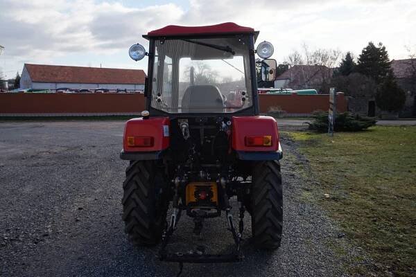 Traktor Belarus 422.1