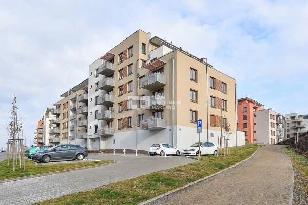Pronájem Byt 1+kk, Tryskovická, Praha 9 - Čakovice