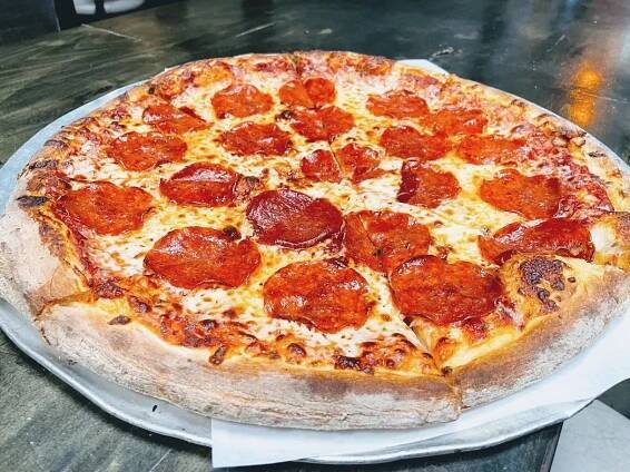 Delicious & Fast Pizza Delivery in Mission Beach with the SD Taproom! | Order Fresh Pizza Today — SD TapRoom