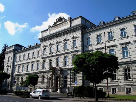 Fotogalerie • District Court in Česká Lípa (Historisches Gebäude) • Mapy.com