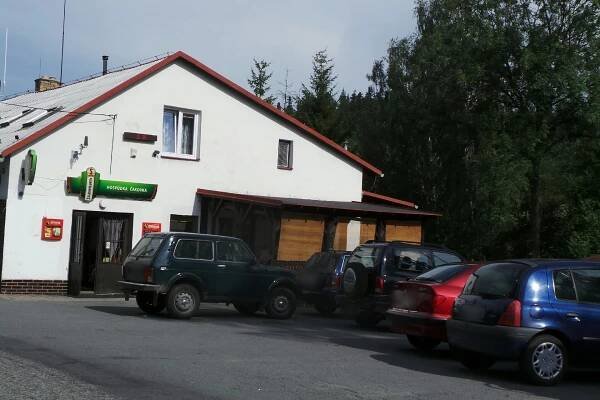 Čaková - obecní úřad foto 1
