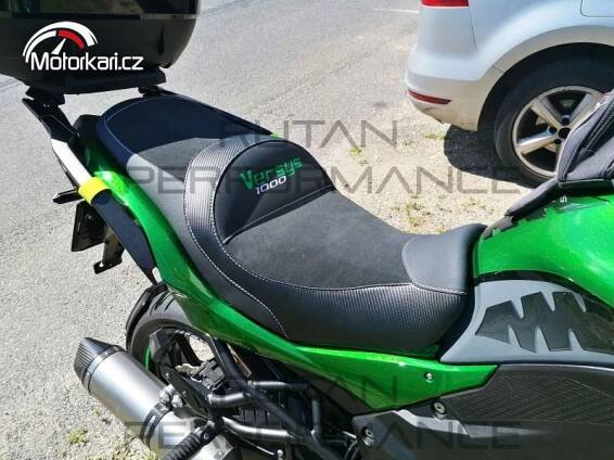 Úprava sedla Kawasaki Versys 1000. | Motorkáři.cz