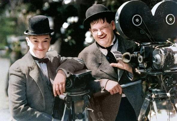 Mistr smíchu bez hranic. Stan Laurel zemřel před 60 lety, ale jeho humor žije dál