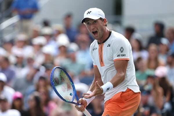 Casper Ruud of Norway reacts during a tennis match at the US Open.