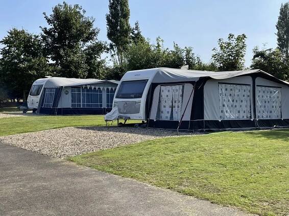 Touring Holidays & Motorhomes - Crows Nest Holidays