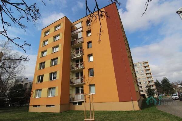 Prodej, byt 3+1, 75 m2, ulice Pod Zámečkem, Hradec Králové