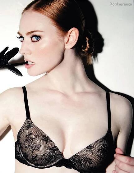 Deborah Ann Woll – Hair, Joint, Head, Lip, Hairstyle, Arm…