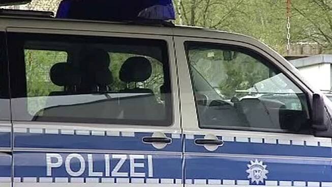 Policisté stavěli autobus kvůli autogramu, hrozí jim soud