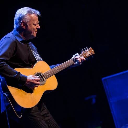 Legendary Guitarist Tommy Emmanuel on Songwriting and Storytelling