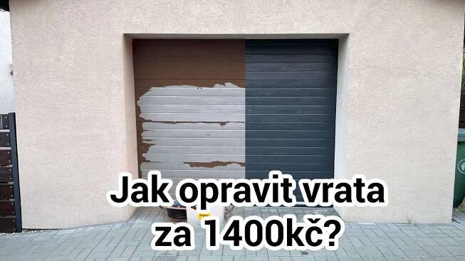 Oprava garážových vrat - loupe se folie. Oprava za 1400kč