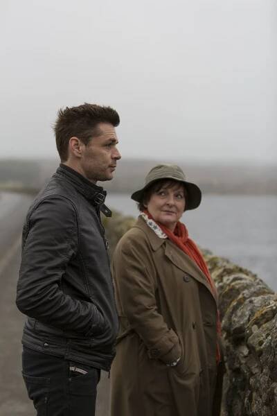 Zločiny z vřesovišť - Série 6 - Mrtvý v síti - Z filmu - Kenny Doughty, Brenda Blethyn