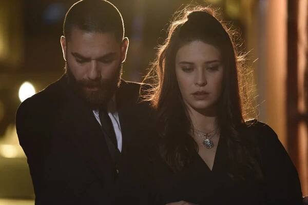 Vuslat - Episode 2 - Z filmu - Kadir Doğulu, Devrim Özkan