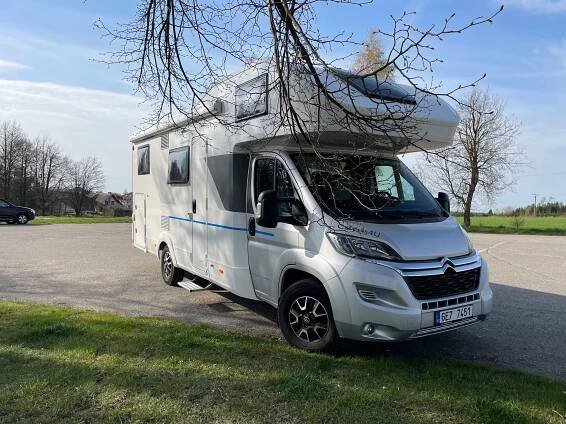 Adria sun living A75 DP