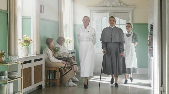 Zdravotní škola - Série 4 - Sestra Elisabeth - Z filmu - Benedikte Hansen, Lotte Andersen, Andrea Heick Gadeberg