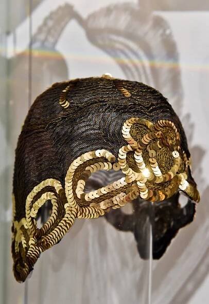 Česká „Coco Chanel“ oblékala Mandlovou i Gollovou: Šaty Hany Podolské vystavuje Uměleckoprůmyslové muzeum