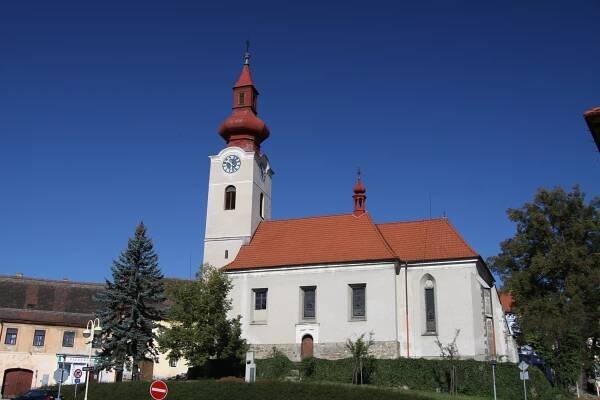 Kostel Povýšení svatého Kříže (Husinec)