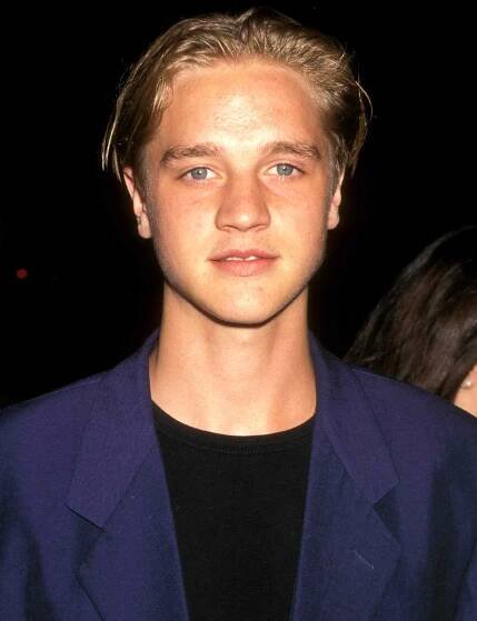 Devon Sawa at the Premiere of 'U-Turn'