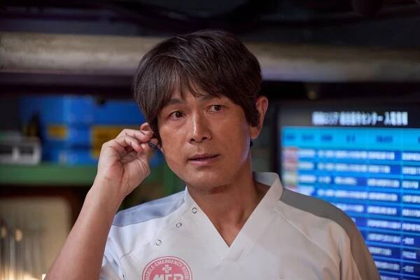 Jósuke Eguči - Gekidžóban TOKYO MER: Haširu kinkjú kjúmeišicu - Nankai mission - Z filmu