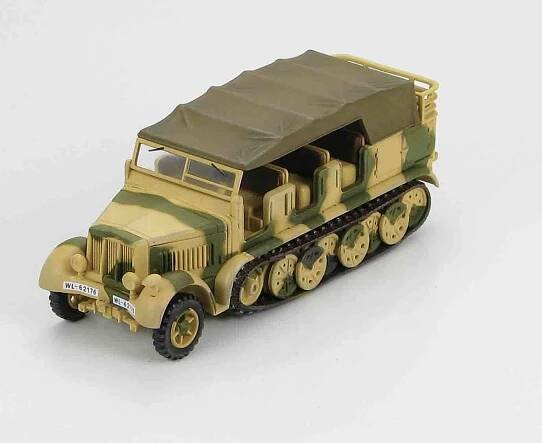 Hobby Master - Sd.Kfz.7  German 8 Ton Half Track , 'WL-62176' Anti-aircraft Battery Luftwaffe, WWII