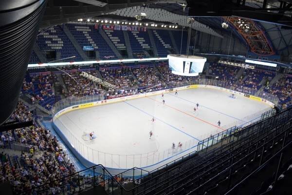 Majstrovstvá sveta v hokejbale v Steel Aréne - STEEL ARENA