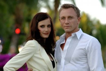 S herečkou Evou Green jako James Bond ve filmu Casino Royale