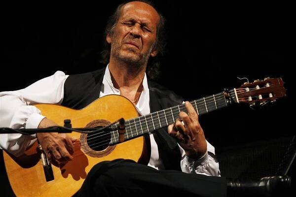 Král flamenka Paco de Lucía se v Obecním domě dočkal ovací vestoje