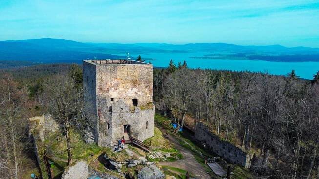 Romantická zřícenina Vítkův Hrádek - Přední Výtoň, Šumava a Lipno | Regiontourist.cz