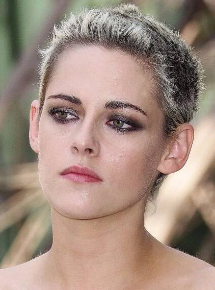 „Chci všechno vyzkoušet!“ Hvězda Twilight Kristen Stewart přiznává, že je otevřená různým sexuálním praktikám