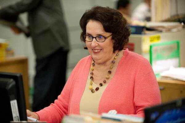 'The Office' 's Phyllis Smith Was a Burlesque Dancer! 'She Has a Great Shimmy,' Angela Kinsey Says