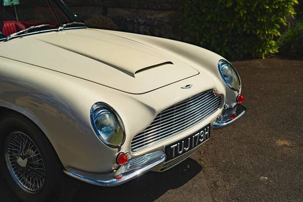 1970 Aston Martin DB6 Mk II Volante