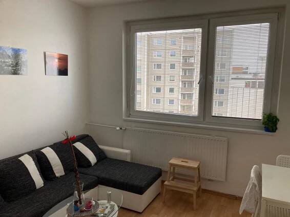 Prodej OV bytu po rekonstrukci, 2+kk+L, 39 m2, Praha 4, Lhotka, Mirotická ulice - Grygar reality
