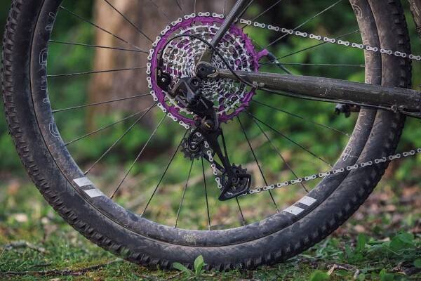 SRAM road shifters with Eagle Derailleur, Mullet Drivetrain