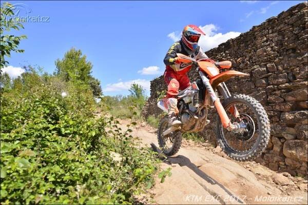 Fotogalerie Vyzkoušeli jsme nové KTM EXC ve Španělsku | Motorkáři.cz