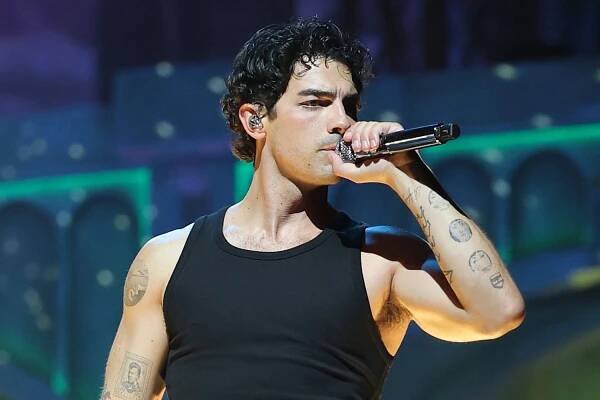 Joe Jonas Defends Himself Over Viral Backstage Video: 'You Never Had a Booger?'